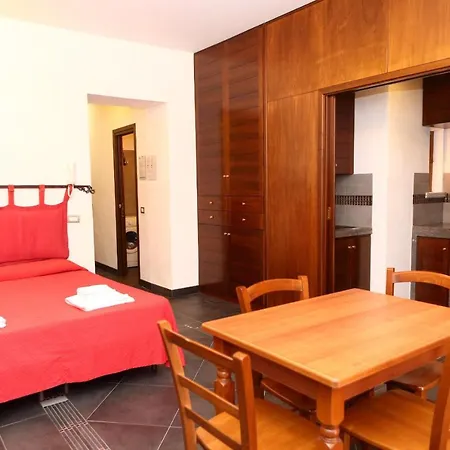 Roberto - By Vacation Service Apartment Cefalù